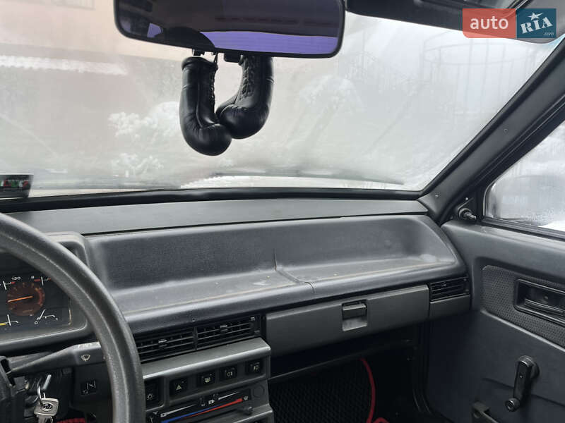 Хетчбек ВАЗ / Lada 2109 1993 в Надвірній