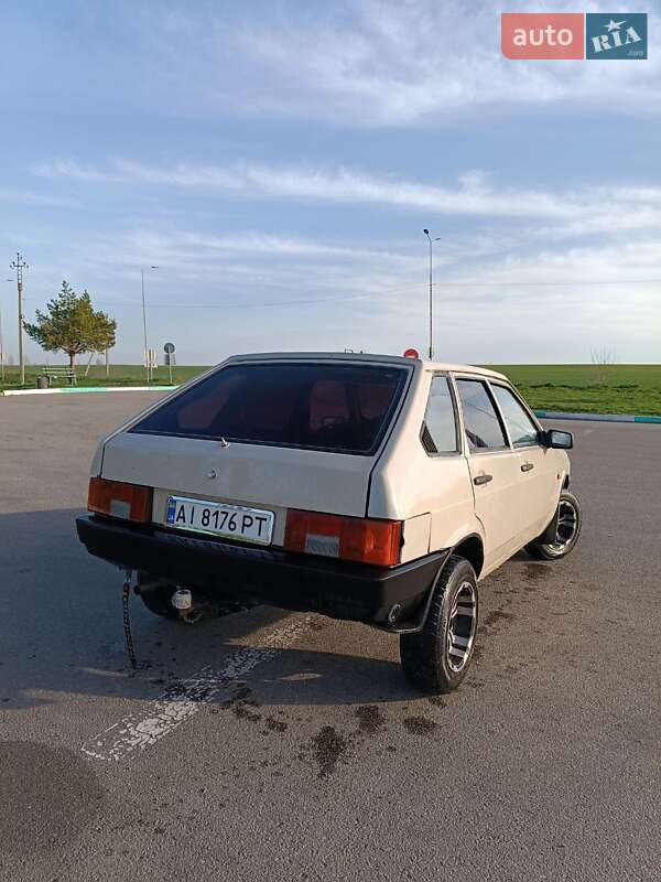 Хэтчбек ВАЗ / Lada 2109 1988 в Володарке