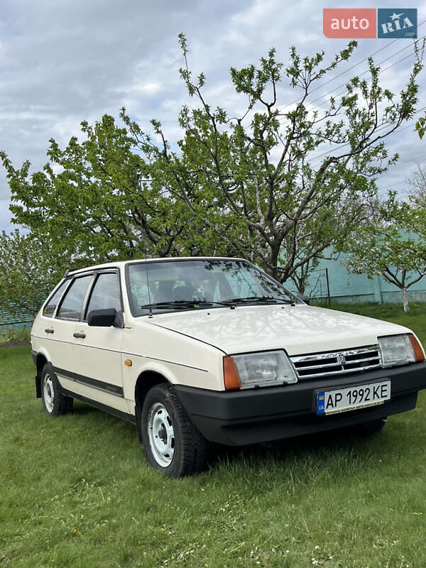 Хетчбек ВАЗ / Lada 2109 1992 в Запоріжжі