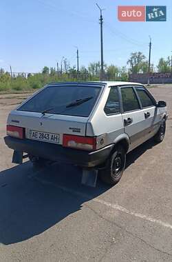 Хэтчбек ВАЗ 2109 1992 в 