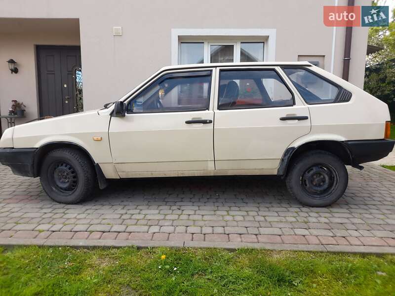 Хетчбек ВАЗ / Lada 2109 1987 в Львові