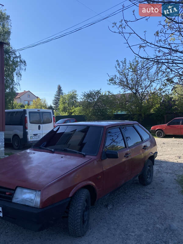 Хетчбек ВАЗ / Lada 2109 1993 в Володимирі