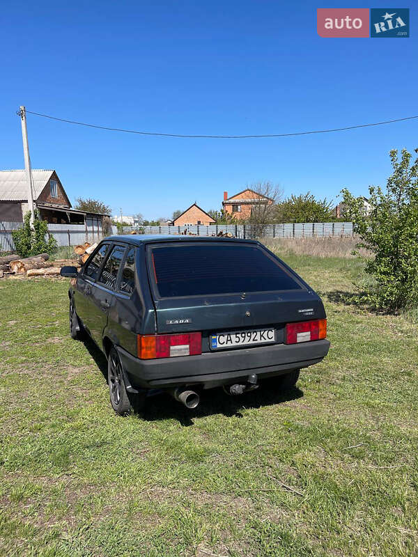 Хетчбек ВАЗ / Lada 2109 2004 в Золотоноші