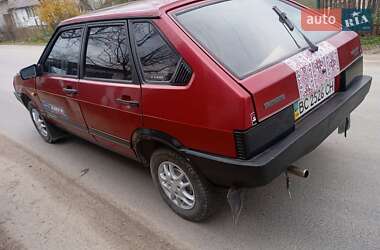 Хетчбек ВАЗ 2109 1990 в 