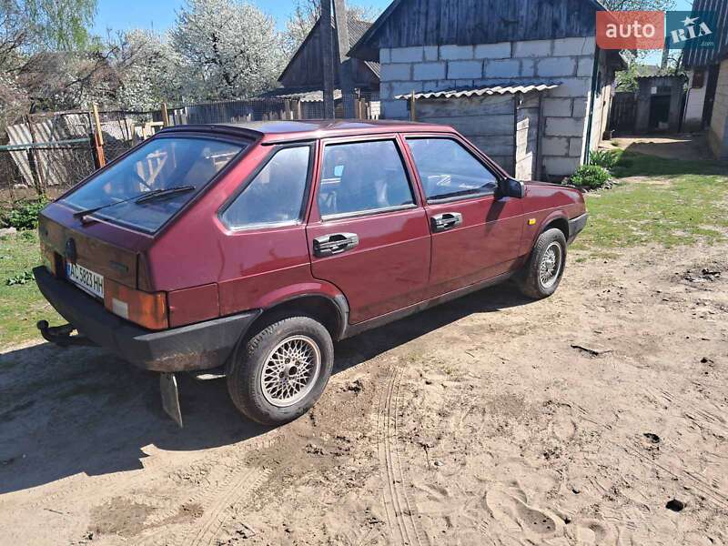 Хэтчбек ВАЗ / Lada 2109 2006 в Ратным