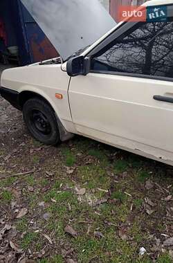 Хэтчбек ВАЗ 2109 1995 в 