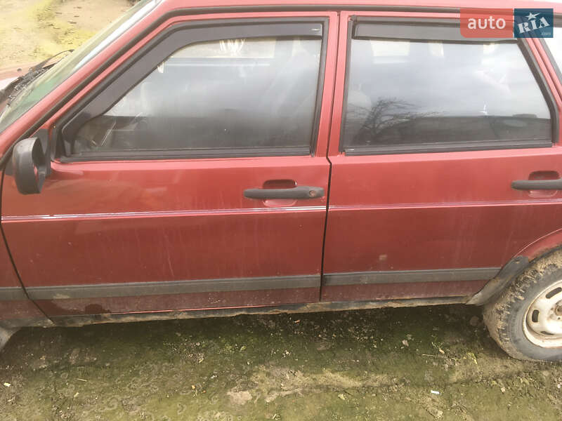 Хэтчбек ВАЗ / Lada 2109 1997 в Львове