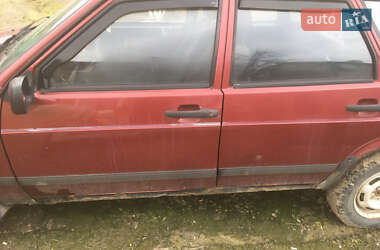 Хэтчбек ВАЗ 2109 1997 в 
