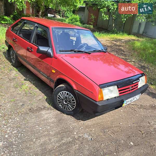 Хэтчбек ВАЗ / Lada 2109 1996 в Кривом Роге