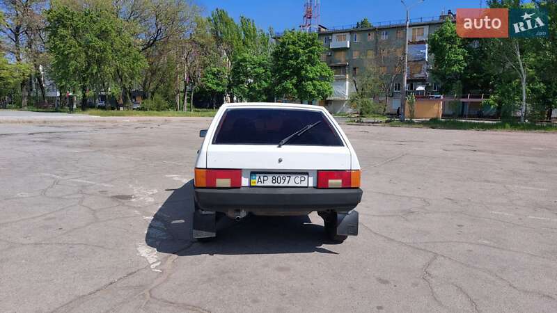 Хэтчбек ВАЗ / Lada 2109 2006 в Запорожье