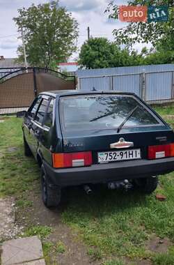 Хэтчбек ВАЗ 2109 2002 в 