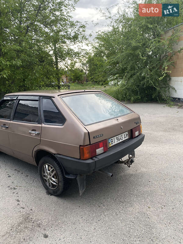 Хетчбек ВАЗ / Lada 2109 1996 в Кобеляках фото 9 Хетчбек ВАЗ / Lada 2109 1996 в Кобеляках