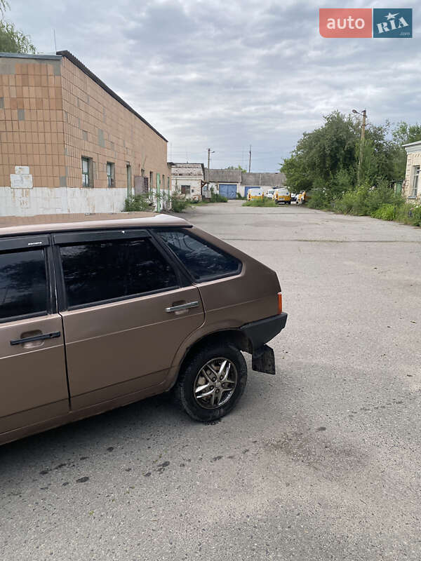 Хетчбек ВАЗ / Lada 2109 1996 в Кобеляках фото 12 Хетчбек ВАЗ / Lada 2109 1996 в Кобеляках