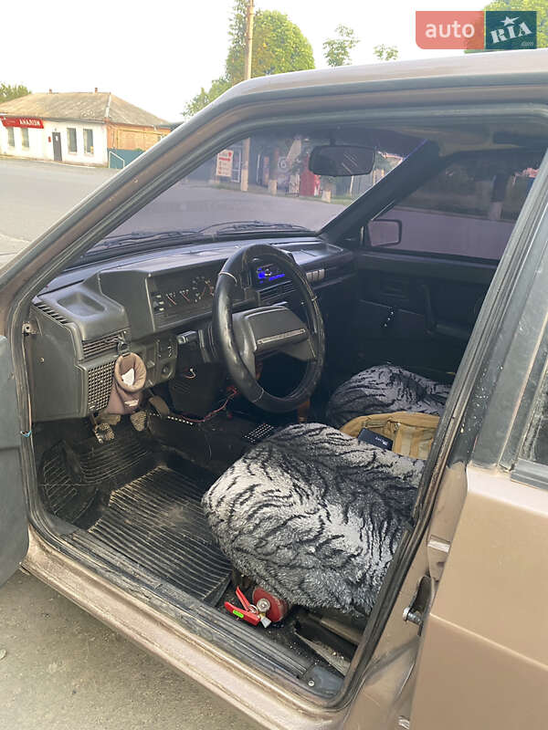 Хетчбек ВАЗ / Lada 2109 1996 в Кобеляках фото 14 Хетчбек ВАЗ / Lada 2109 1996 в Кобеляках