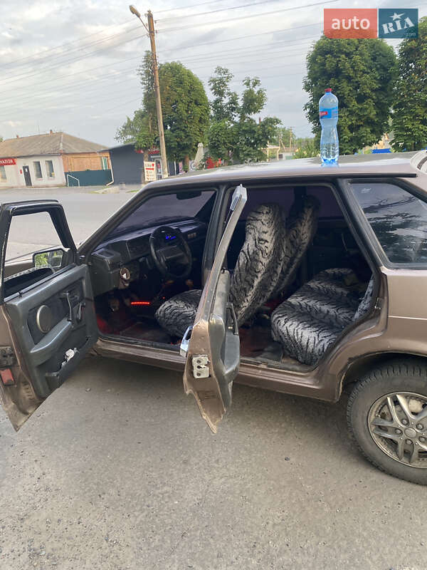 Хетчбек ВАЗ / Lada 2109 1996 в Кобеляках фото 21 Хетчбек ВАЗ / Lada 2109 1996 в Кобеляках