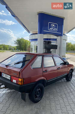 Хэтчбек ВАЗ 2109 1994 в 