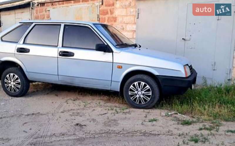 Хэтчбек ВАЗ / Lada 2109 1992 в Харькове