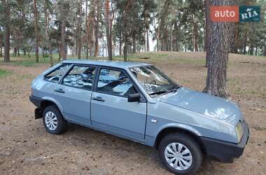 Хэтчбек ВАЗ 2109 2002 в 