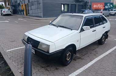 Хэтчбек ВАЗ 2109 1993 в 