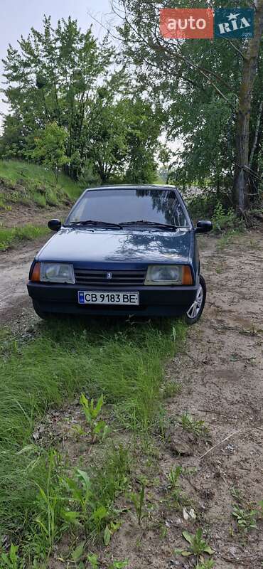 Хетчбек ВАЗ / Lada 2109 1999 в Варві