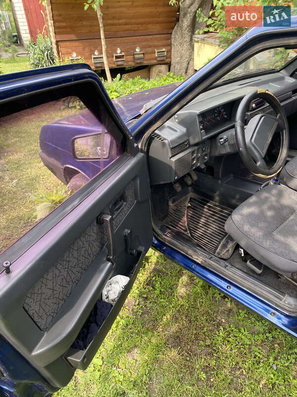 Хэтчбек ВАЗ / Lada 2109 2005 в Черкассах