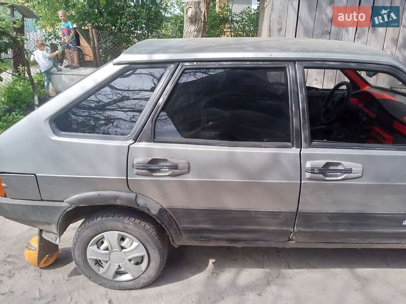Хэтчбек ВАЗ / Lada 2109 1989 в Степани
