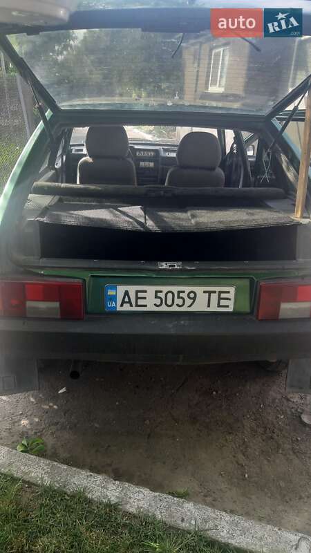 Хэтчбек ВАЗ / Lada 2109 2004 в Днепре