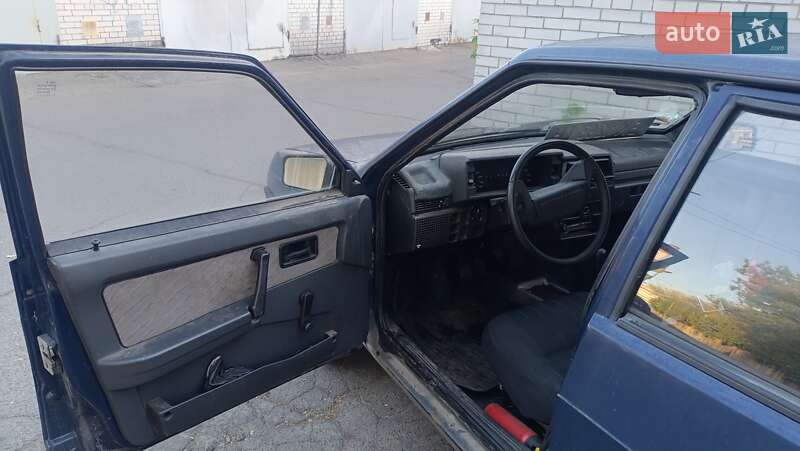 Хетчбек ВАЗ / Lada 2109 2004 в Києві