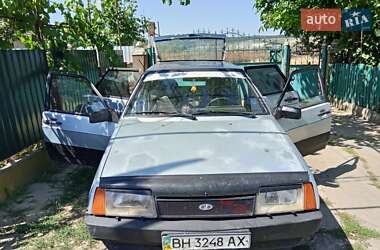 Хэтчбек ВАЗ 2109 2003 в Тарутине