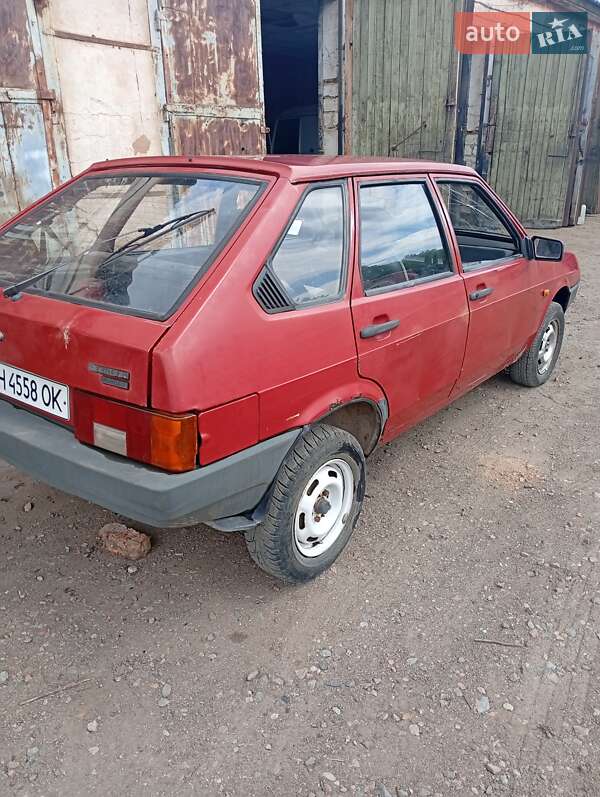 Хетчбек ВАЗ / Lada 2109 1989 в Первомайську