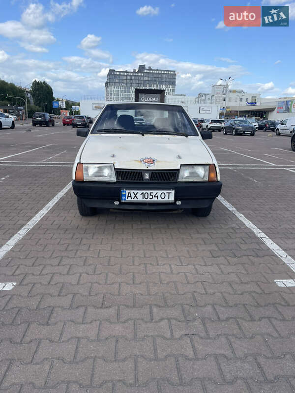 Хетчбек ВАЗ / Lada 2109 1993 в Житомирі