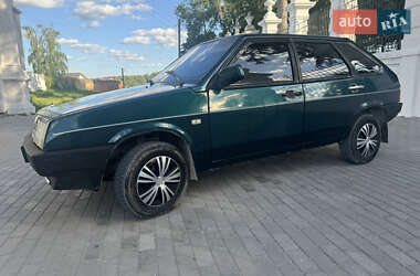 Хэтчбек ВАЗ 2109 1998 в 