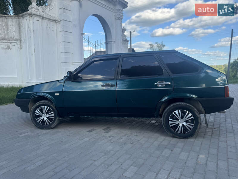 Хэтчбек ВАЗ / Lada 2109 1998 в Тернополе