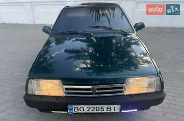 Хэтчбек ВАЗ 2109 1998 в 
