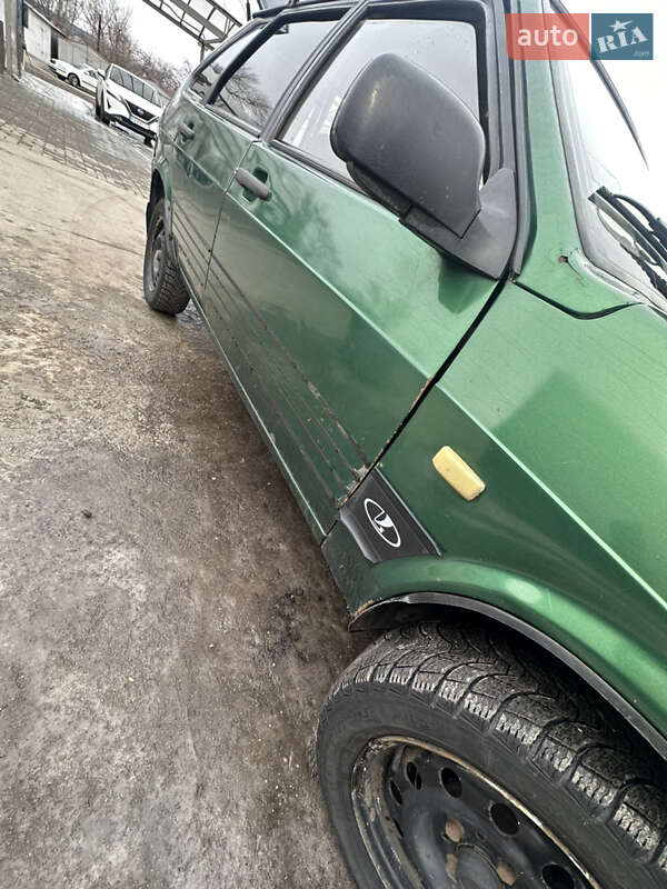 Хэтчбек ВАЗ / Lada 2109 1999 в Запорожье фото 15 Хэтчбек ВАЗ / Lada 2109 1999 в Запорожье