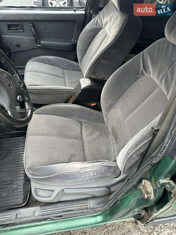 Хэтчбек ВАЗ / Lada 2109 1999 в Запорожье фото 23 Хэтчбек ВАЗ / Lada 2109 1999 в Запорожье