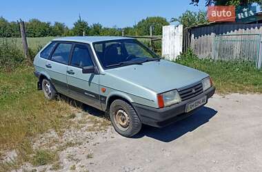 Хетчбек ВАЗ 2109 2001 в Кореці