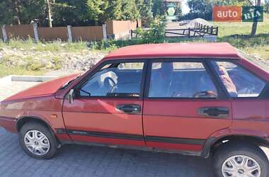 Хэтчбек ВАЗ 2109 1991 в 