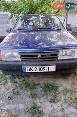 Хэтчбек ВАЗ 2109 2003 в Ровно