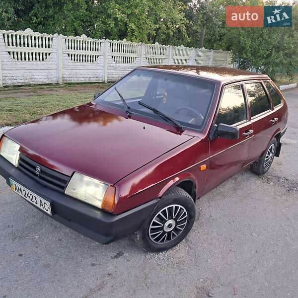 Хетчбек ВАЗ / Lada 2109 2005 в Брусилові