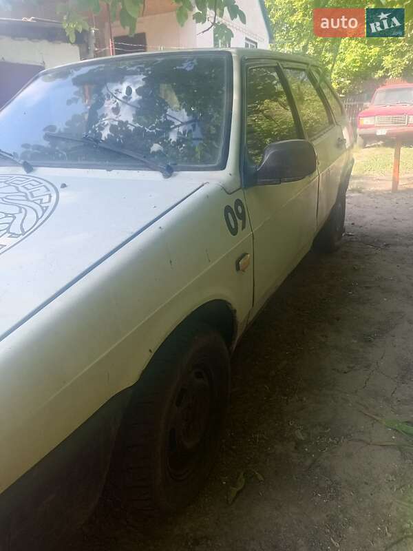 Хетчбек ВАЗ / Lada 2109 1995 в Городищеві