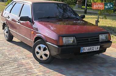 Хэтчбек ВАЗ 2109 1993 в 