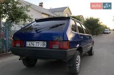 Хэтчбек ВАЗ 2109 2002 в 