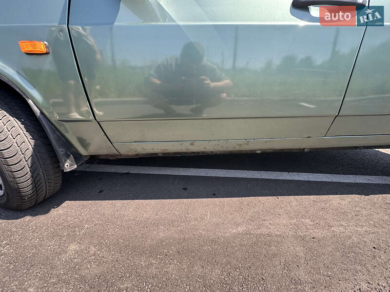 Хэтчбек ВАЗ / Lada 2109 2006 в Киеве фото 3 Хэтчбек ВАЗ / Lada 2109 2006 в Киеве