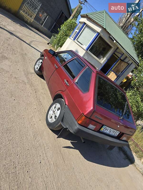 Хэтчбек ВАЗ / Lada 2109 2008 в Одессе