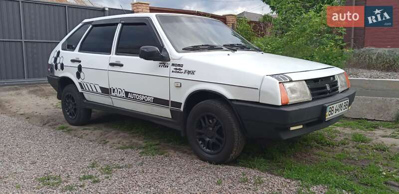 Хэтчбек ВАЗ / Lada 2109 1989 в Кагарлыке