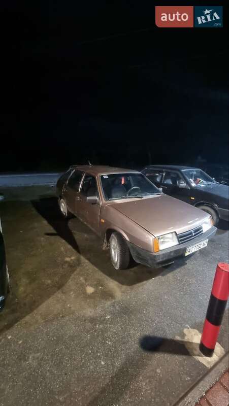 Хэтчбек ВАЗ / Lada 2109 1997 в Сокирянах