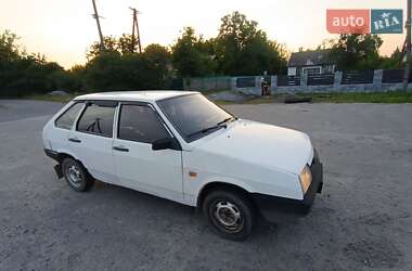 Хэтчбек ВАЗ 2109 2005 в 