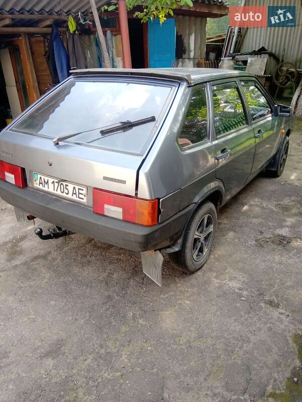 Хетчбек ВАЗ / Lada 2109 2006 в Звягелі