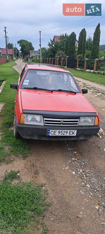 Хетчбек ВАЗ / Lada 2109 1995 в Чернівцях